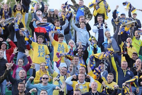 Бизга шундай легионер керак! Мухлислар ўзбек футболчисини ўрнидан туриб олқишлади