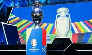 Ана холос: Еттита терма жамоа жазоланди