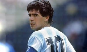 Таниқли мураббий Марадона бўйича ғалати таклиф айтди