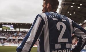 Швеция лигасида ретро либос ва тўплардан фойдаланилди. Бунинг алоҳида сабаби бор