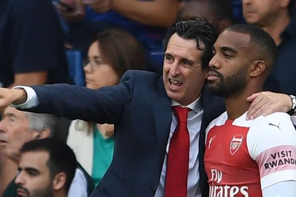 Эмери Ляказеттни ПСЖ сафида кўрмоқчи бўлган