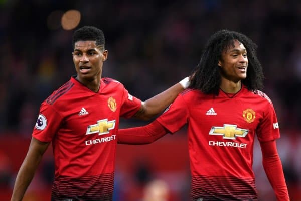 МЮ ҳужумчиси билан битимни узайтирди (ФОТО)