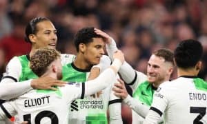 “Ливерпуль” 8 йил хизмат қилган футболчи билан хайрлашди