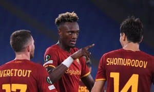 Моуриньо "Рома"нинг ҳужумида 2 футболчини ўйнатмоқчи. Улар кимлар?