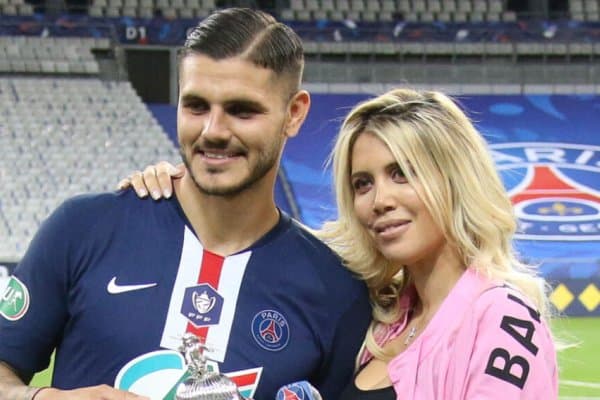 Икардининг рафиқаси уни бошқа жамоага жойлади