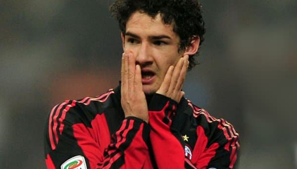 "Milan"ning "daydi" o‘g‘li Xitoydan qaytmoqda