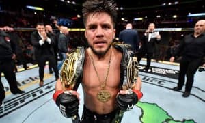 Генри Сехудо бир кечада иккита жанг ўтказмоқчи