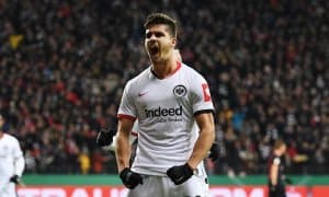 "Милан" иқтидорли футболчисини сотадими?