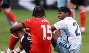 "Ноттингем Форест" сўнгги дақиқаларда ғалабани қўлдан чиқарди (видео)