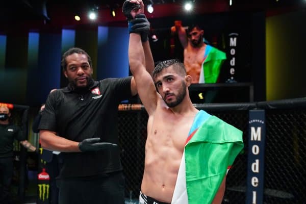 UFC жангчиларимиздан бири Саидёқуб Қаҳрамонов яна октагонга қайтмоқда. Эҳтимолий рақибларни таҳлил қиламиз