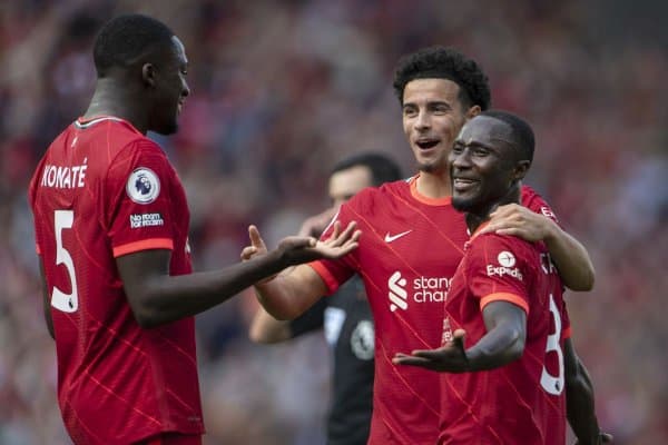 «Барса» «Ливерпуль» футболчисига харидор