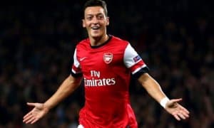 Ўзил Шомуродов ўйнаётган жойга боради