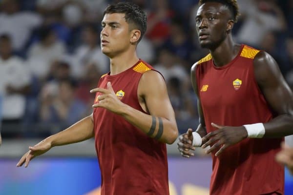 “Рома” ҳужумчиси икки суперклуб нишонида