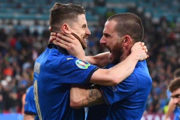 “Барса” ва ПСЖ зўр ўйинчини талашяпти