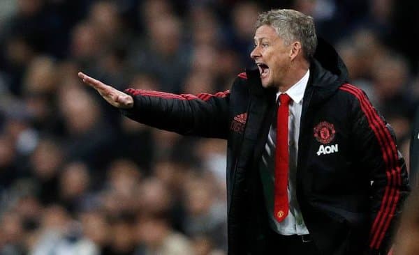 “Манчестер Юнайтед” нимадан норози?