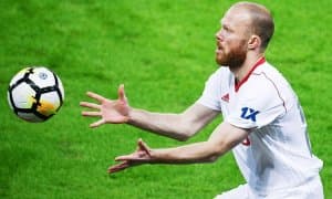 Аутдан гол урган Денисовга бу ўйин қимматга тушди