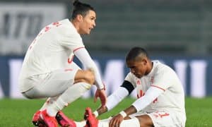 "Юве" футболчиси карантин вақтида ит билан бирга машғулот қилмоқда (Видео)