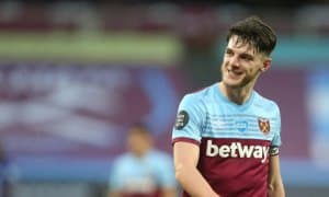 Меҳнатни “Челси” қилган, роҳатни рақиб кўради!