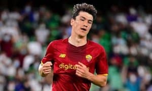 Мураббий: Бу футболчи Шомуродовдан кучли!