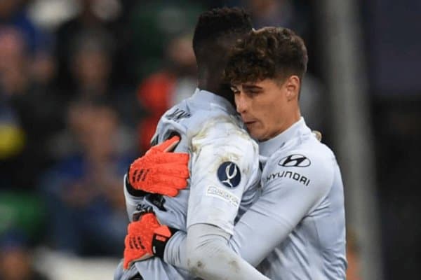 “Челси” икки дарвозабондан воз кечди. Ўрнига зўри келади