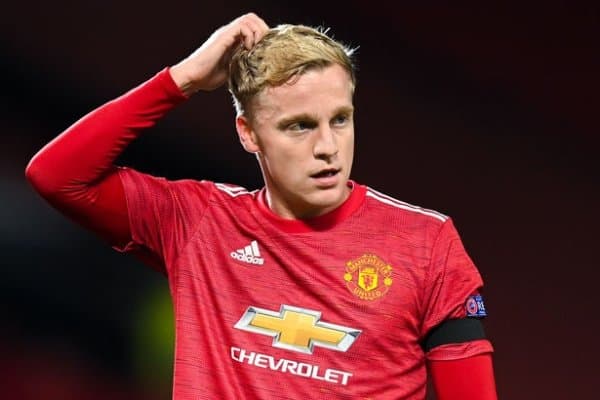 Бойиб кетган “Ньюкасл” “Юве” билан МЮ футболчисини талашмоқда