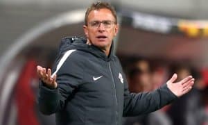 “Манчестер Юнайтед” ўйинчи танлайдиган мутахассисдан воз кечди