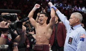 Дмитрий Биволга қимматбаҳо машина совға қилишди (фото)