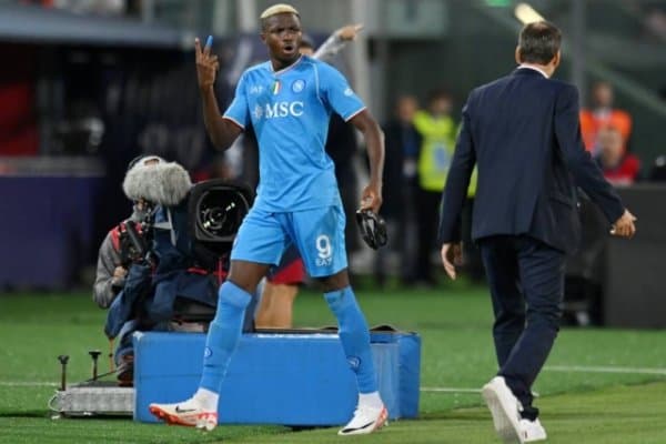 Виктор Осимхен “Наполи”ни судга бермоқчи