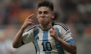 Лондон суперклуби “янги Месси”га харидор