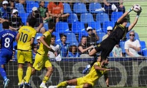 “Челси” бир мавсумда 64 та гол “еган” дарвозабонни қиммат нархга олмоқчи