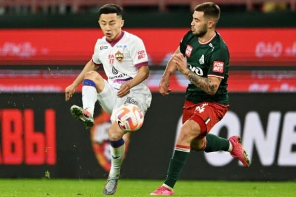 Файзуллаев рейтингда пешқадам!