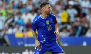 Месси Аргентинанинг энг расво ўйинчисини кимлигини айтди