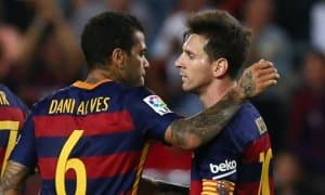 Дани Алвес Мессидан юз ўгирди