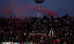 Суперлиганинг бу турида қизил тутун тутатилган ўйинга бошқа учрашувларга қараганда 4-5 баробар кўп мухлис келди