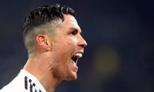 Роналду Пелени тахтдан ағдарди