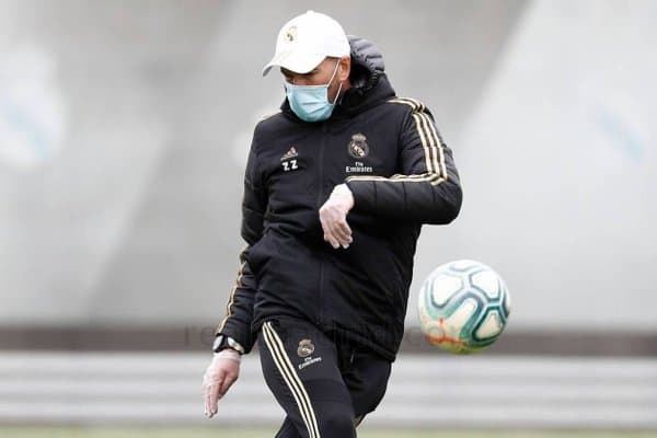 Зидан: "Реал" Ла Лигани ютиш учун бор кучини ишга солади