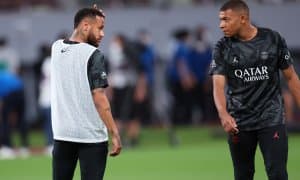 Мбаппе ва Неймар бир биридан юз ўгирди