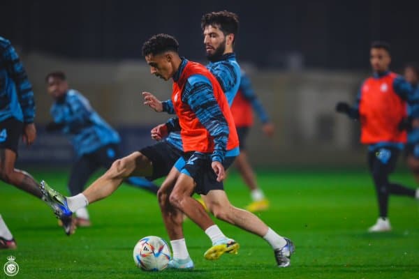 "Ал-Насср" - "Ал-Таи": Машарипов асосий таркибда