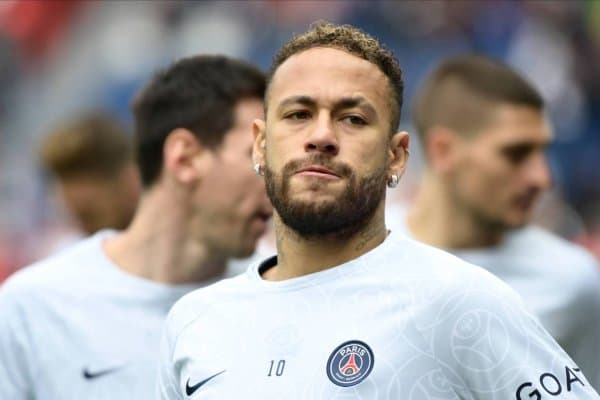 Неймар “Барса” билан келишиб бўлди, фақат...