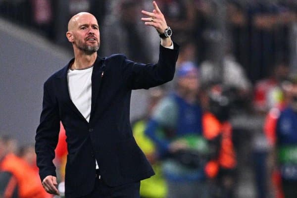 “Манчестер Юнайтед” уч ҳимоячини кутяпти