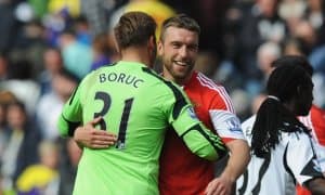 АПЛ клубининг яна бир футболчиси карантинга чиқди