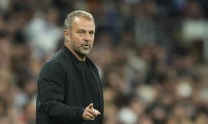 “Барса” уч футболчини кутяпти