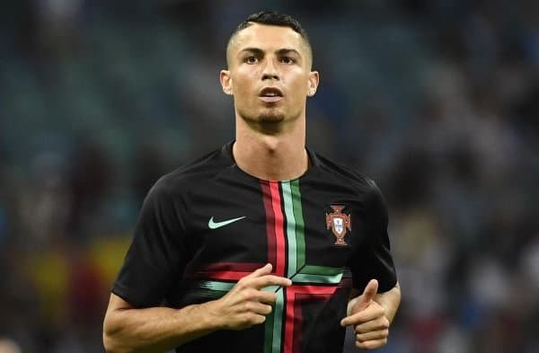 Роналду терма жамоага қайтди