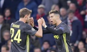 "Юве" футболчиси Шомуродов билан бир чемпионатда тўп суриши мумкин