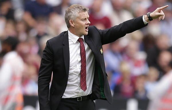 МЮнинг икки футболчиси ўзига иш қидиряпти