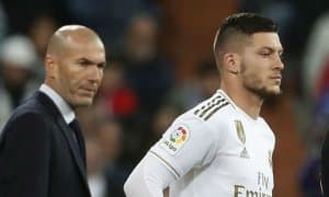 Зидан "кетмони учмаган" ҳужумчидан воз кечади