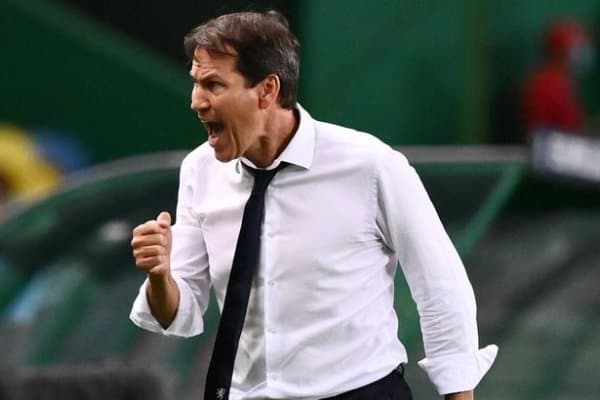 Чемпион жамоа бош мураббийни ишдан ҳайдамоқчи