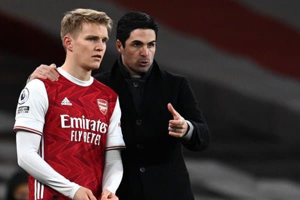 “Арсенал” “Реал” футболчисини тўлиқ трансфер қилмоқчи