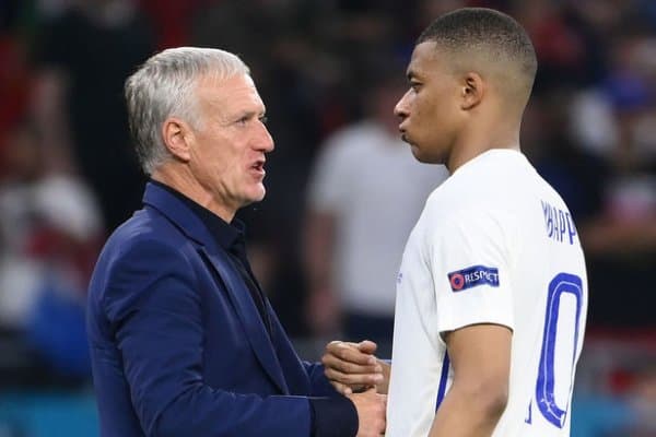 Дешам Мбаппега кутилмаган “зарба” беради