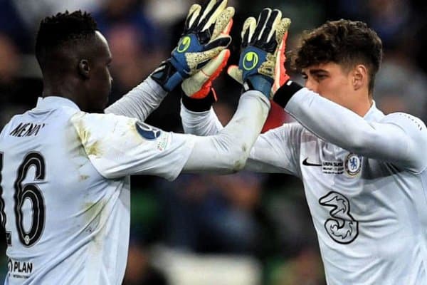 “Челси” икки нафар қимматбаҳо дарвозабондан воз кечмоқда